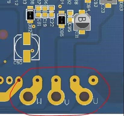 PCB設(shè)計不僅可以將PCB實現(xiàn)為即插即用的插件，而且可以增加焊料的厚度以達到過大電流的目的。